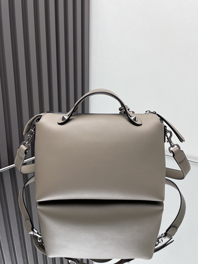 フェンディバッグ内部構造